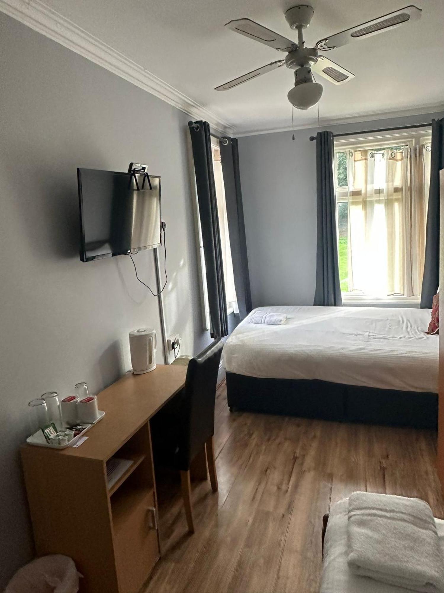 Ruxley Rooms Сидкъп Екстериор снимка