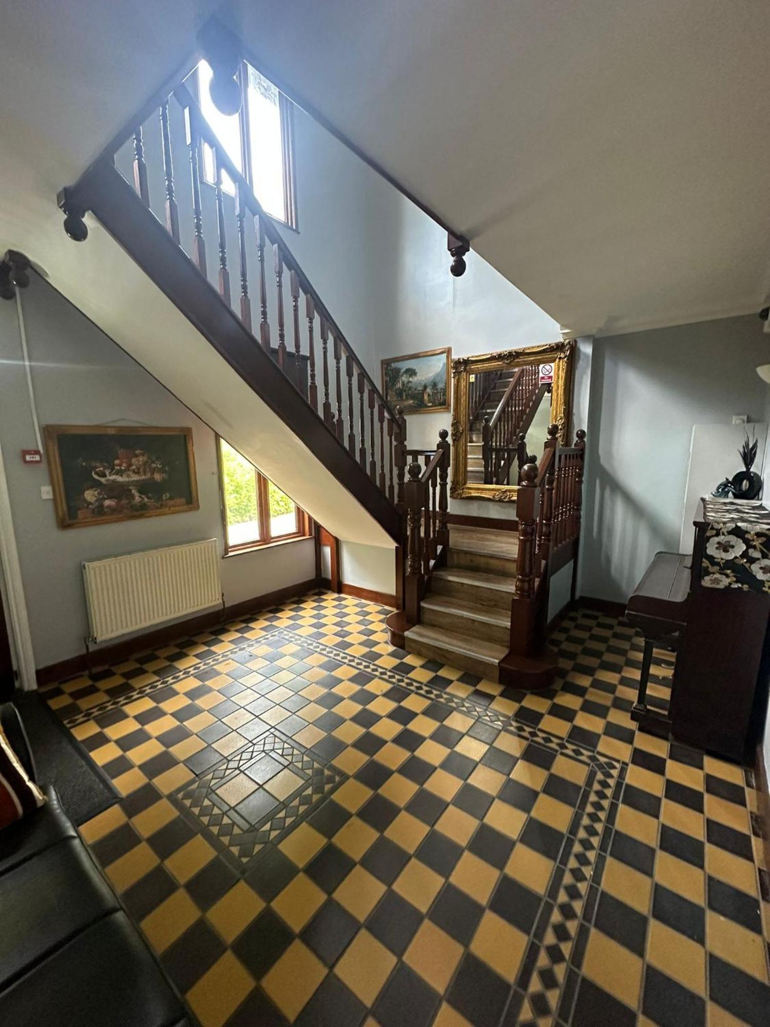 Ruxley Rooms Сидкъп Екстериор снимка