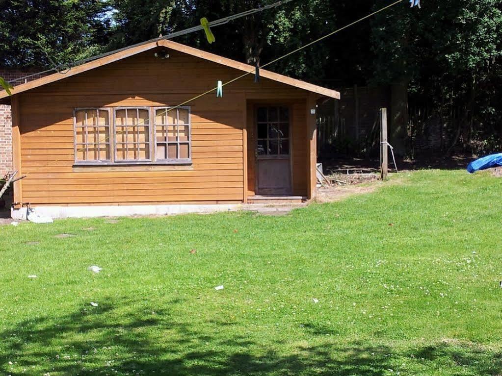 Ruxley Rooms Сидкъп Екстериор снимка